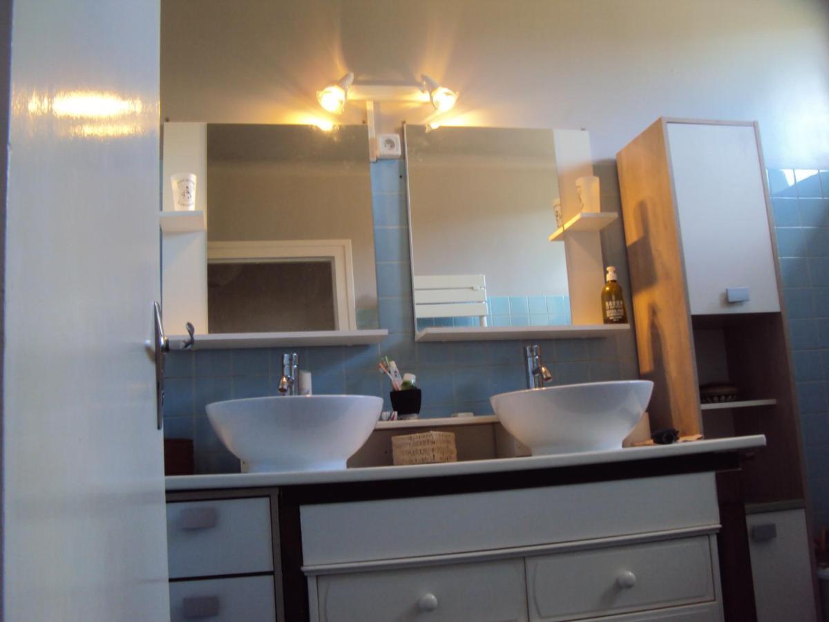 El Gato Negro Bed & Breakfast Монтиняк Екстериор снимка